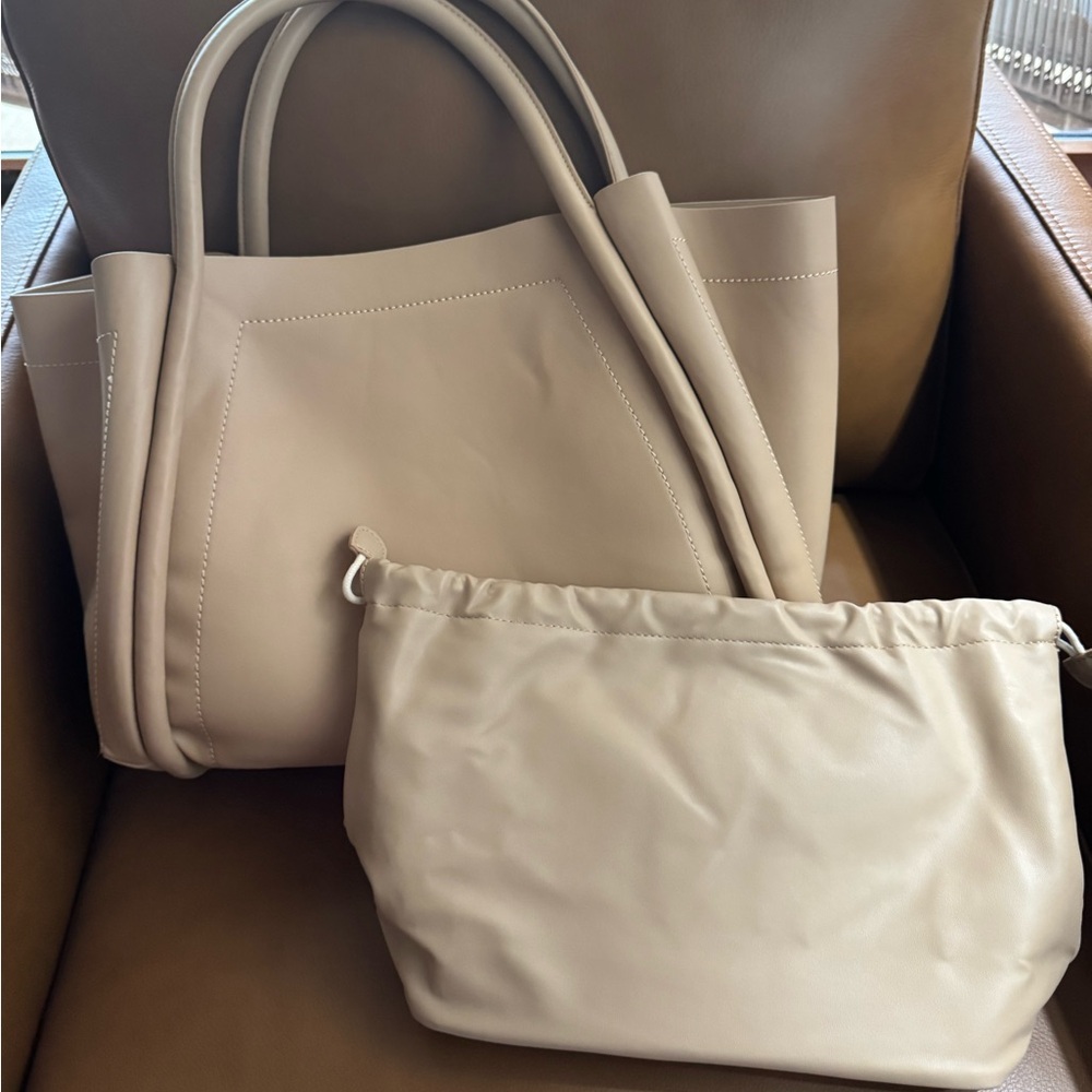Boutique Tote with Pouch insert NWOT REDUCED!